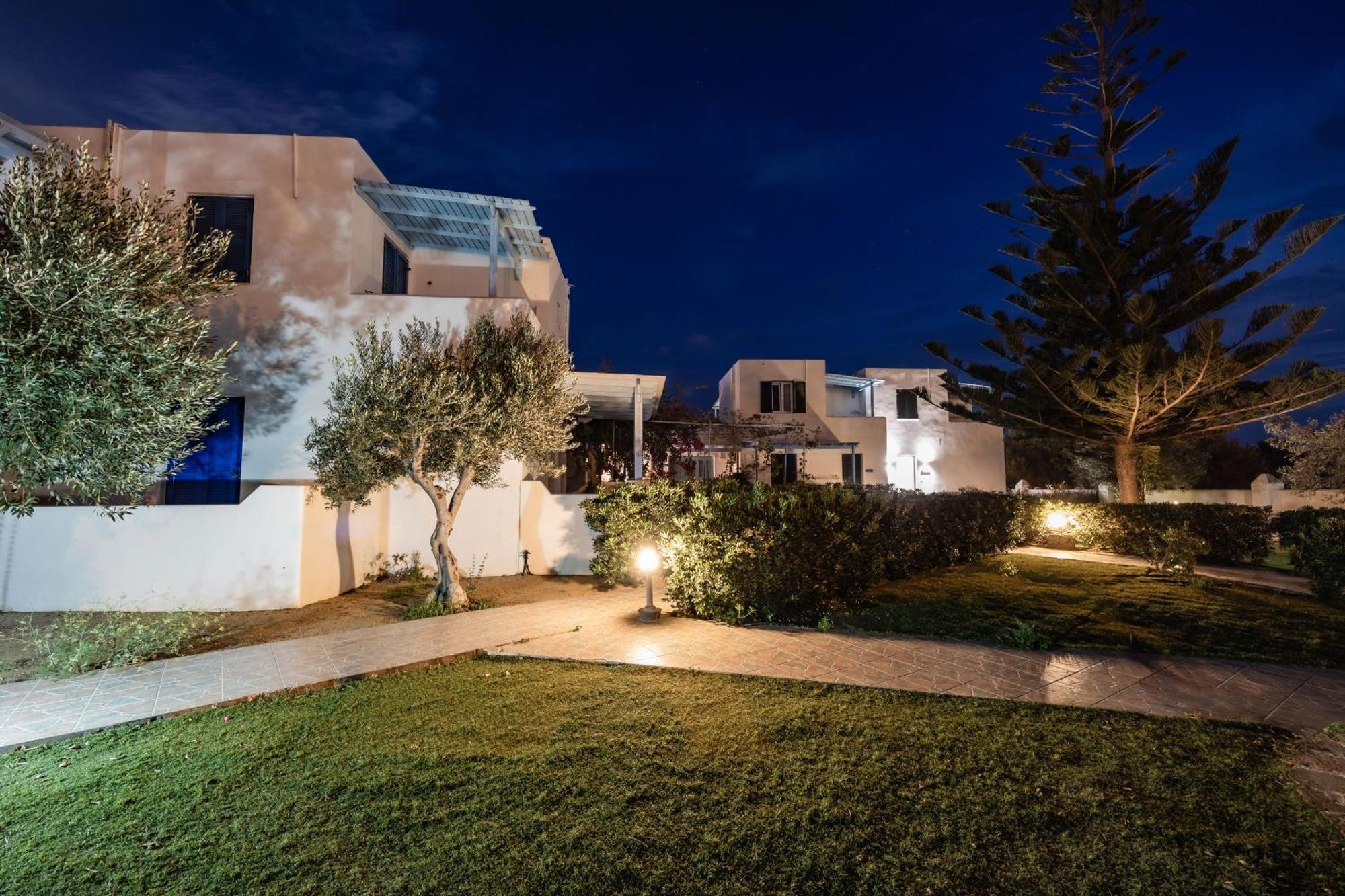 Aggeliki'S Diamond Aparthotel Agia Anna  Eksteriør bilde