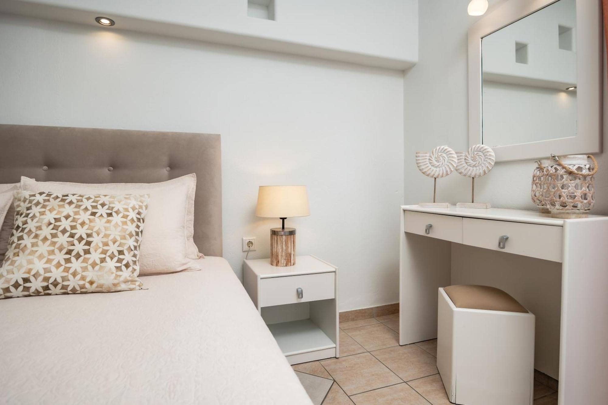Aggeliki'S Diamond Aparthotel Agia Anna  Eksteriør bilde
