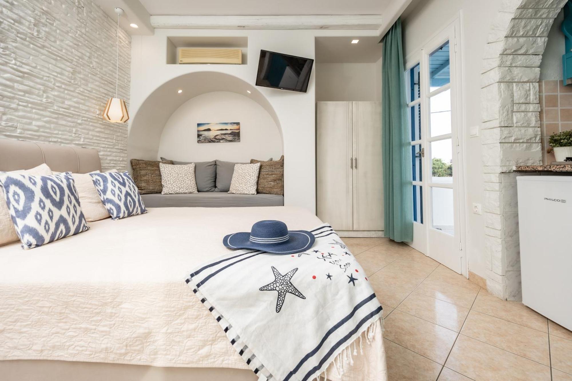 Aggeliki'S Diamond Aparthotel Agia Anna  Eksteriør bilde
